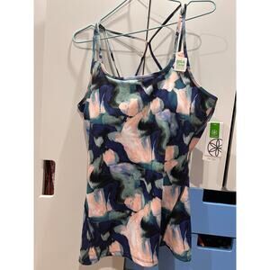 Gaiam women top